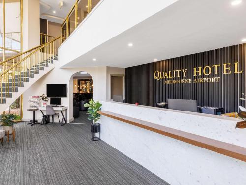 Quality Hotel Melbourne Airport - Best Pool Hotels in Melbourne