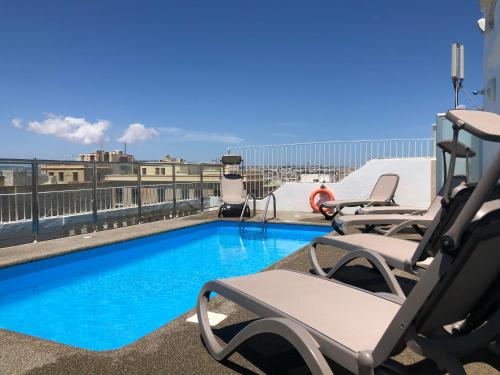 Osborne Hotel - Best Valletta Hotels with Pools