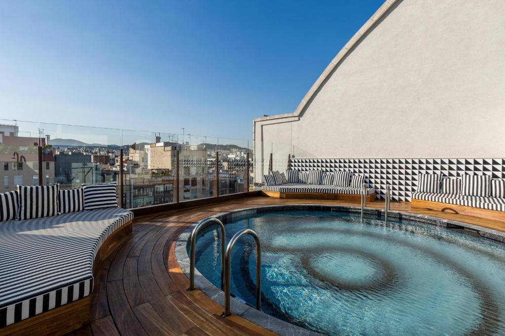 Room Mate Anna, Barcelona - Best Hotels in Eixample, Barcelona