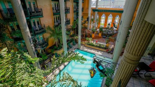 Hôtel Plaza Québec par JARO - Best Parking Hotels in Quebec City