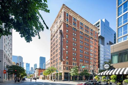 Hotel Felix - Best Boutique Hotels in Illinois