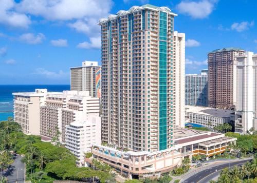 Hilton Grand Vacation Club The Grand Islander Waikiki Honolulu - Best Hilton Worldwide Hotels in Hawaii