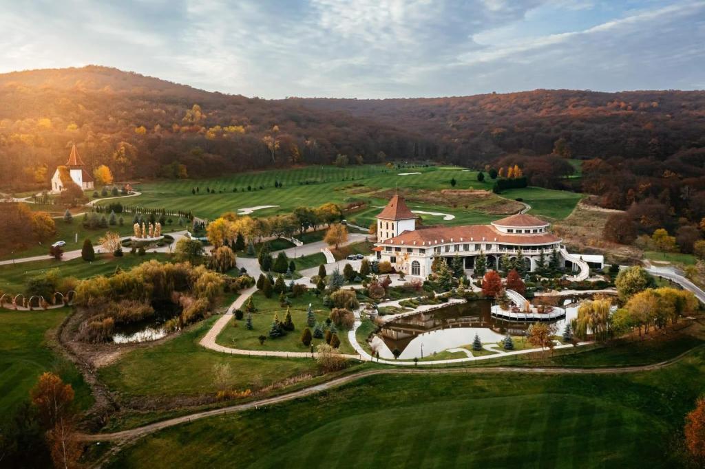 SunGarden Golf & Spa Resort - Best Golf Hotels in Romania