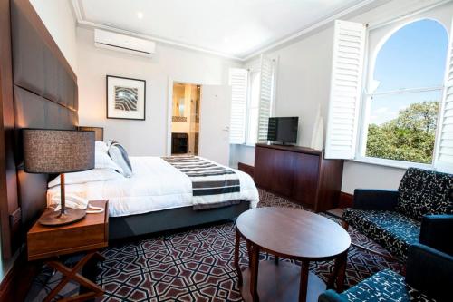 Avonmore On The Park Boutique Hotel