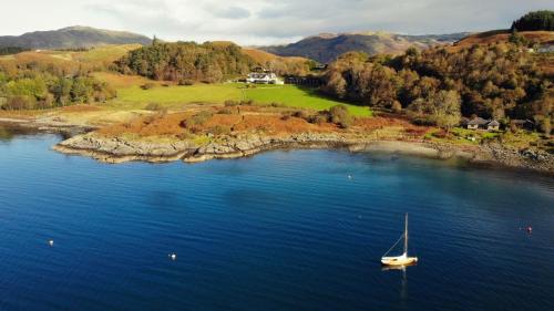 Loch Melfort Hotel - Best Parking Hotels in Scottish Highlands