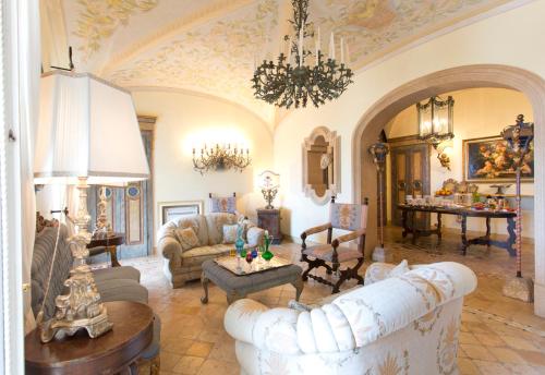 Casa Raiola by CapriRooms - Best Hotels in Capri