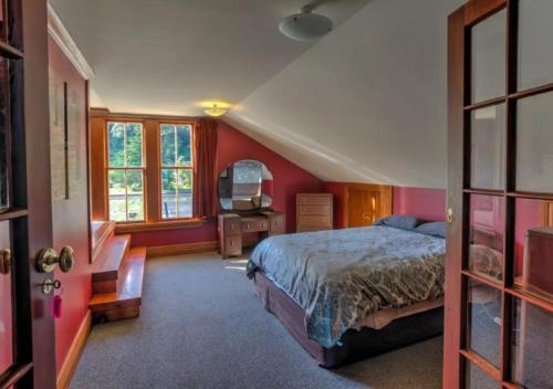 The Ghost Lodge