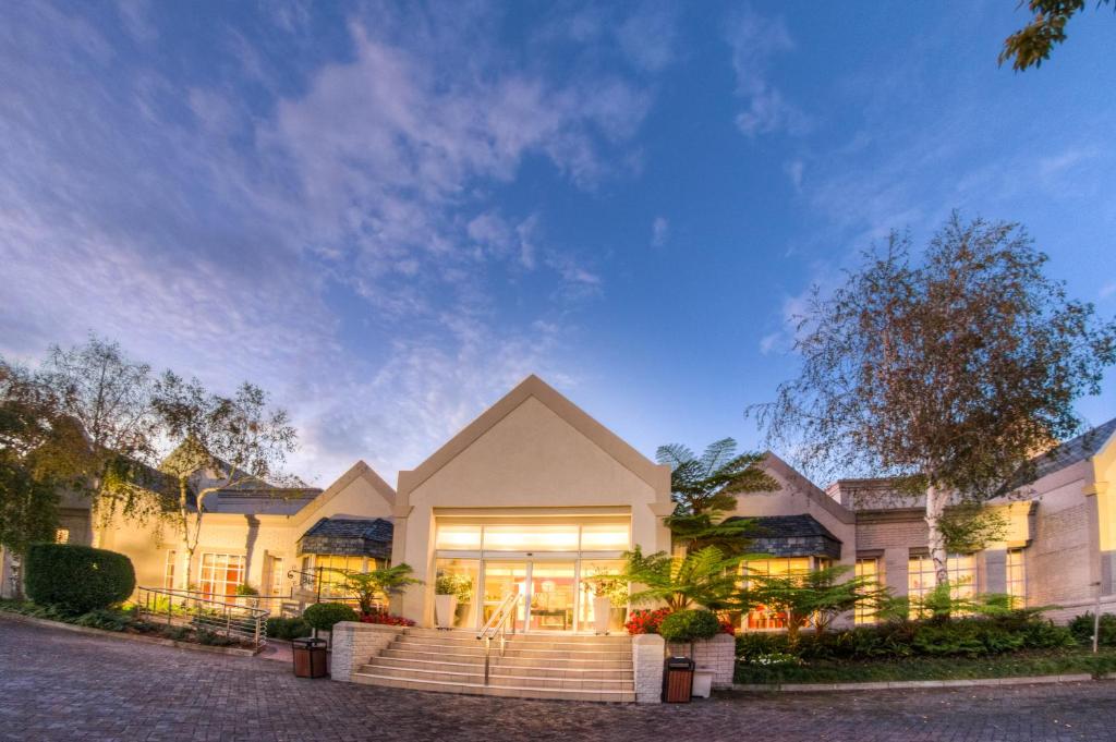 City Lodge Hotel Sandton, Morningside - Best Pool Hotels in Johannesburg