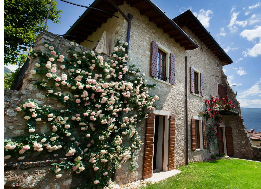 Residence Fondo La Campagnola - Best Hotels in Gargnano