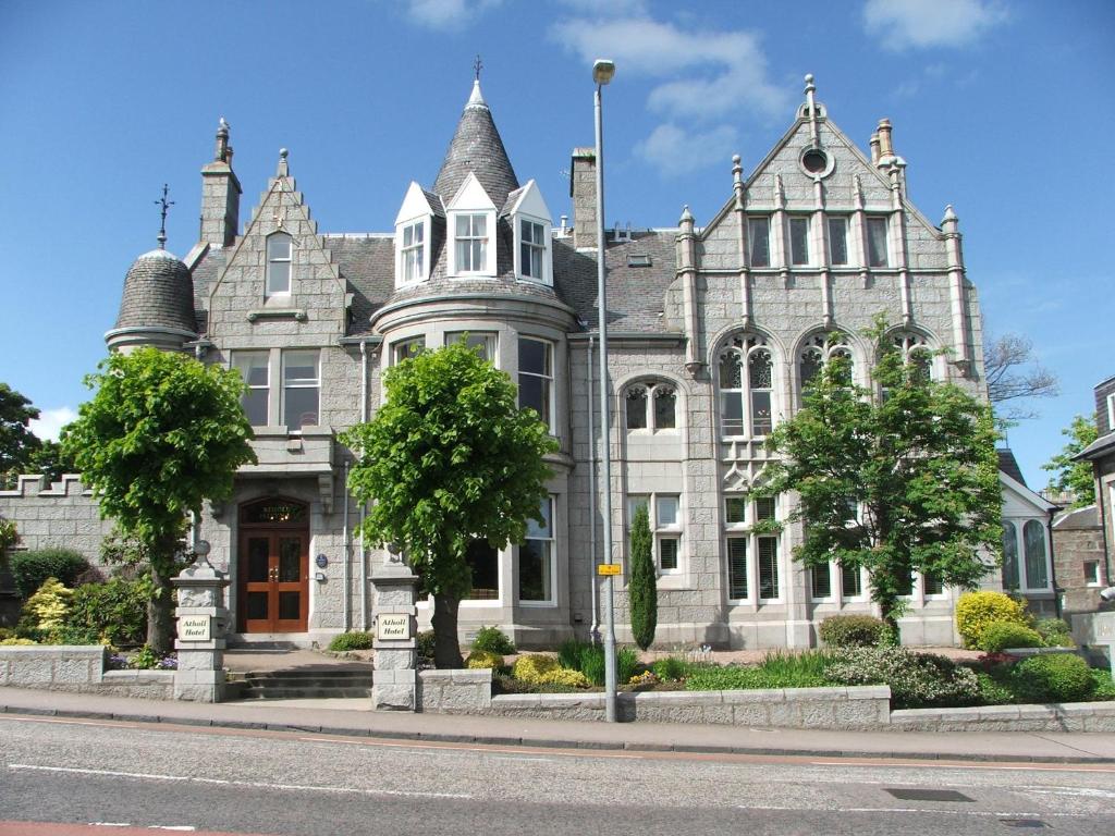 Atholl Hotel - Best Hotels in Scottish Highlands
