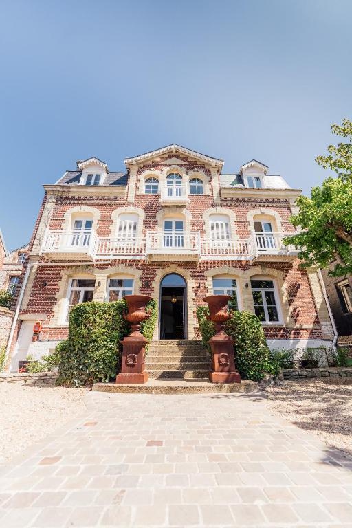 La villa 10 HÔTEL SPA - Best Hotels in Normandy