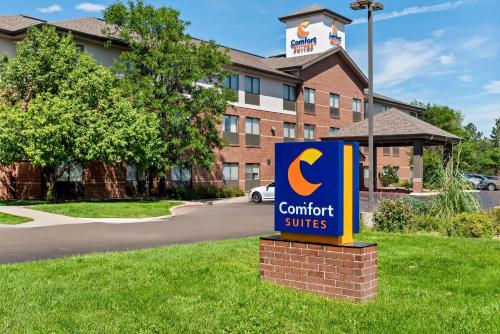 Comfort Suites Denver North - Westminster
