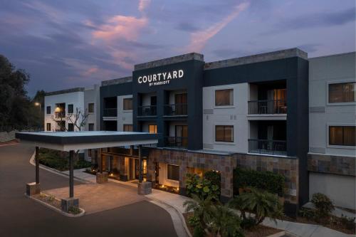 Courtyard by Marriott San Diego Carlsbad - Best Pet-Friendly Hotels in Carlsbad, CA