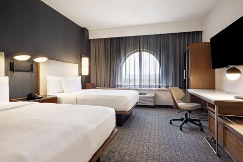 Courtyard by Marriott Baldwin Park