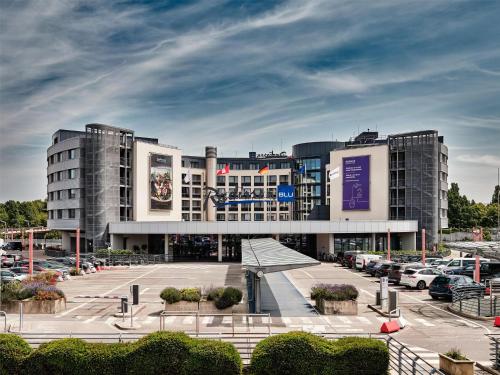 Radisson Blu Hotel, Hamburg Airport - Best Radisson Hotel Group in Germany