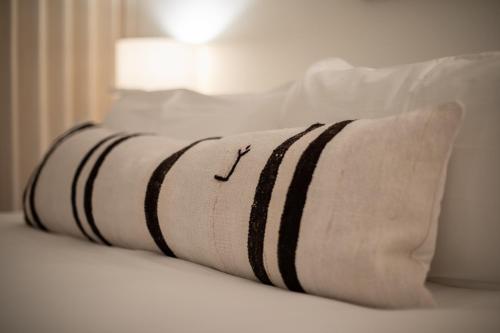 The Pearl Hotel - Best Hotels Point Loma