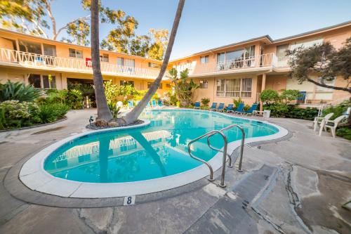 Cal Mar Hotel Suites - Best Hotels in Santa Monica, CA
