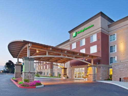 Holiday Inn Oakland Airport by IHG - Best Business Hotels in Oakland, CA