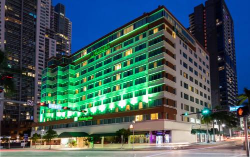 Holiday Inn Hotel Port of Miami-Downtown by IHG - Best Holiday Inn Hotels in Florida