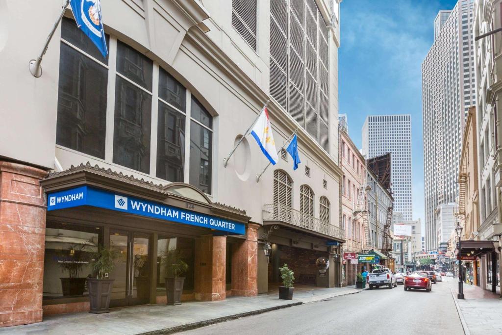 Wyndham New Orleans French Quarter - Best Pool Hotels in Louisiana
