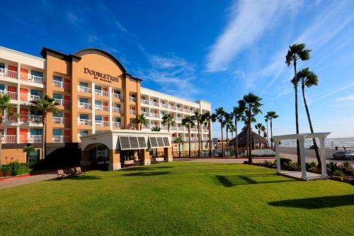 DoubleTree by Hilton Galveston Beach - Best Hotels near University of Texas Medical Branch--Galveston, TX