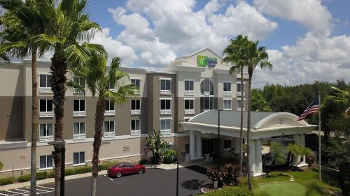 Holiday Inn Express and Suites Tampa I-75 at Bruce B. Downs, an IHG Hotel