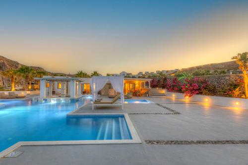 Desiterra Resort & Spa - Best Beach Hotels in Santorini