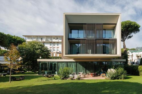MarePineta Resort - Best Family Hotels in Milan