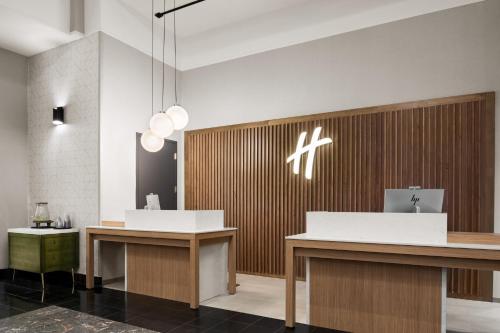 Holiday Inn Hotel & Suites Albuquerque Airport, an IHG Hotel
