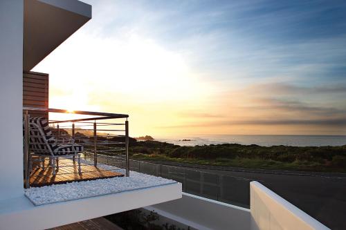 One Marine Drive Boutique Hotel & Spa by The Living Journey Collection