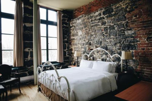 Auberge du Vieux Port by Gray Collection - Best Hotels in Québec