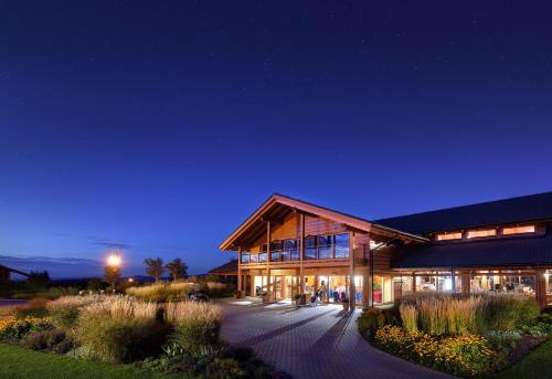 Green Inn Hotel - Best Golf Hotels in Czechia