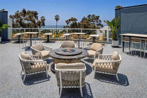Hilton Garden Inn Dana Point Doheny Beach - Best Hotels in Dana Point, CA