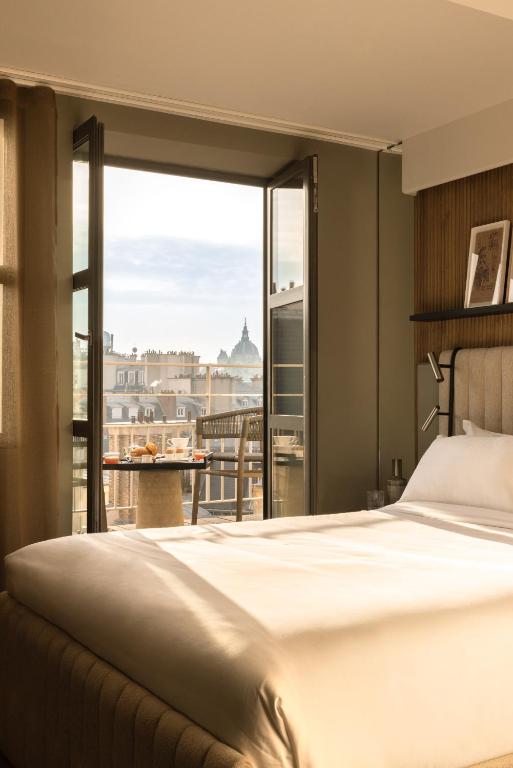 Hôtel Dame des Arts - Historic Hotels in Paris