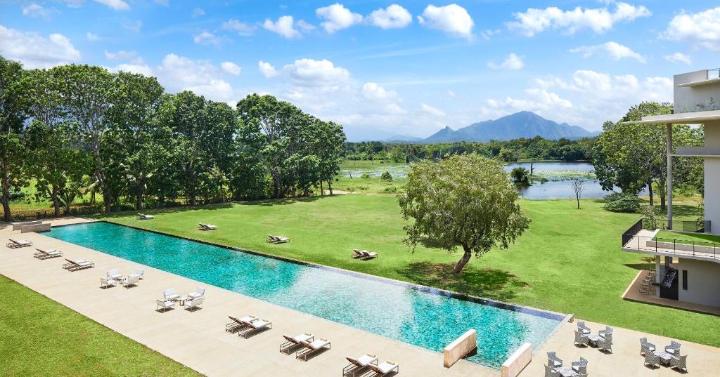 Jetwing Lake - Best Hotels in Dambulla