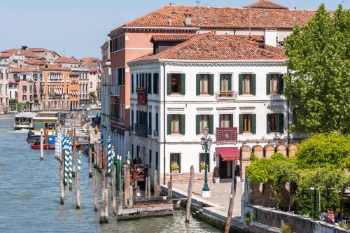 Canal Grande - Best Hotels in Venice