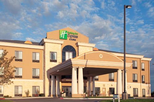 Holiday Inn Express Hotel & Suites Amarillo South by IHG - Best Pet-Friendly Hotels in Amarillo, TX
