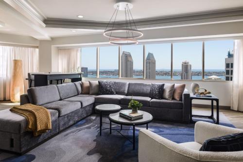 The Westin San Diego Bayview - Best Hotels with Airport Shuttle Service in California