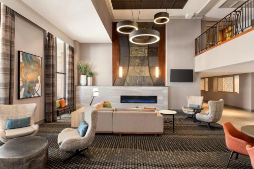 Holiday Inn Hotel & Suites Council Bluffs, an IHG Hotel