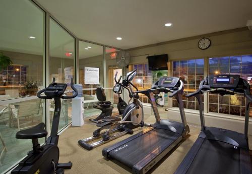 Holiday Inn Express Hotel & Suites Delaware-Columbus Area, an IHG Hotel