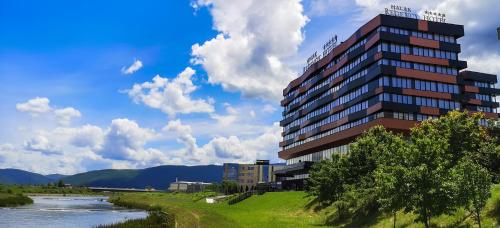 Malak Regency Hotel - Best Parking Hotels in Bosnia and Herzegovina