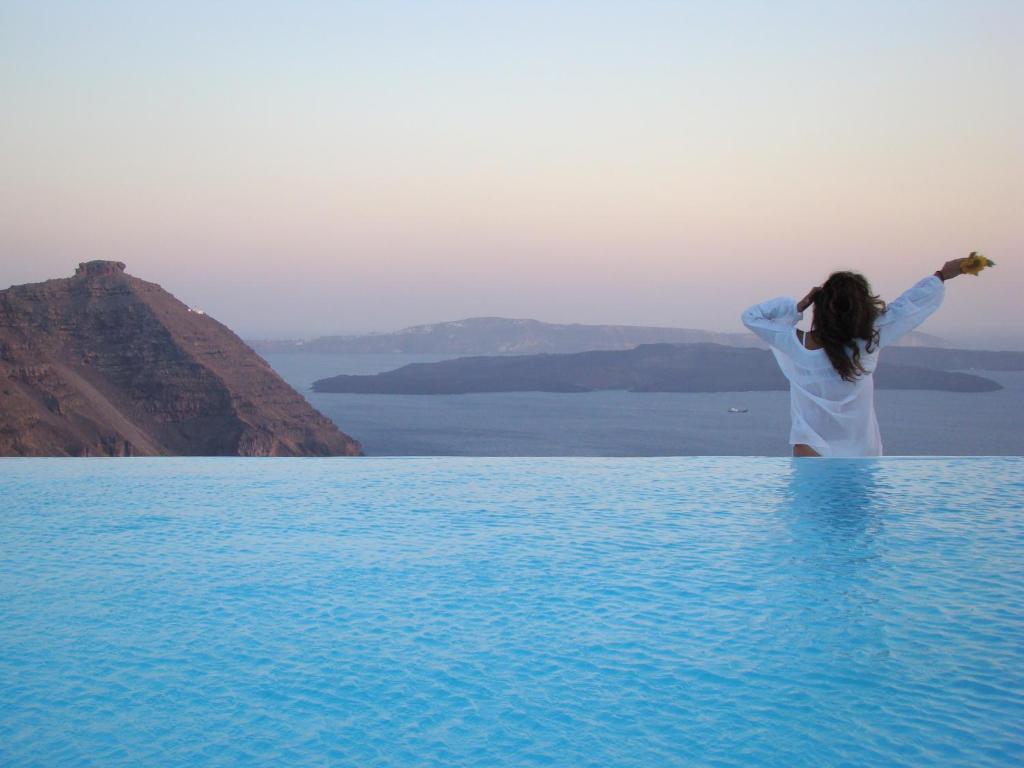 Aenaon Villas - Best Hotel Pools on Santorini