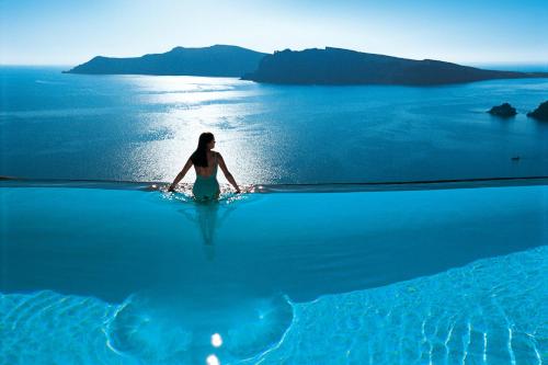 Perivolas Hotel - Best Hotel Pools on Santorini