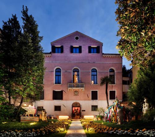 Palazzo Venart Luxury Hotel - Best Hotels in Venice