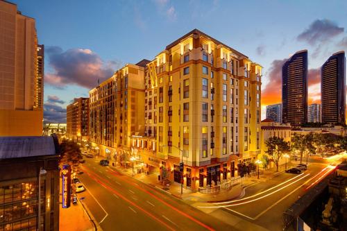 Residence Inn by Marriott San Diego Downtown/Gaslamp Quarter - Best Residence Inn Hotels in California