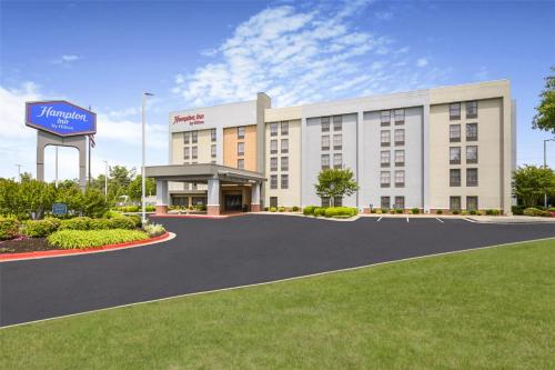 Hampton Inn Huntsville-Arsenal/South Parkway - Best Pool Hotels in Huntsville, AL