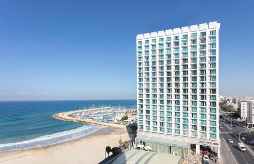 Crowne Plaza Tel Aviv Beach by IHG - Best Business Hotels in Tel Aviv
