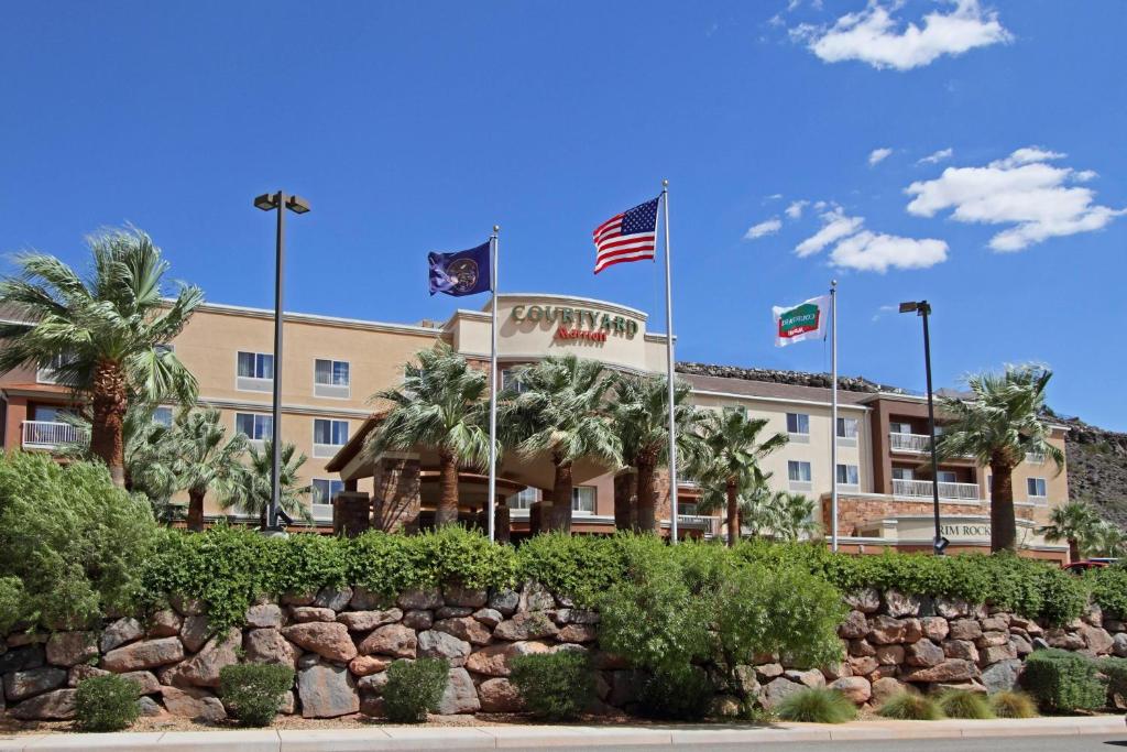 Courtyard by Marriott St. George - Best Marriott International Hotels in Utah