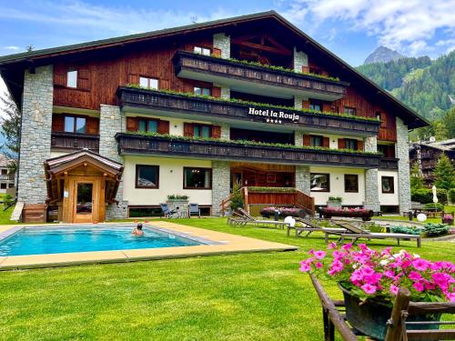 Hotel La Rouja