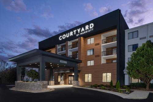 Courtyard by Marriott Decatur - Best Marriott Hotels in Alabama